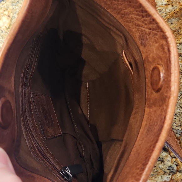 Latico 100% Leather Crossbody Cognac Purse NWT - Picture 5 of 8